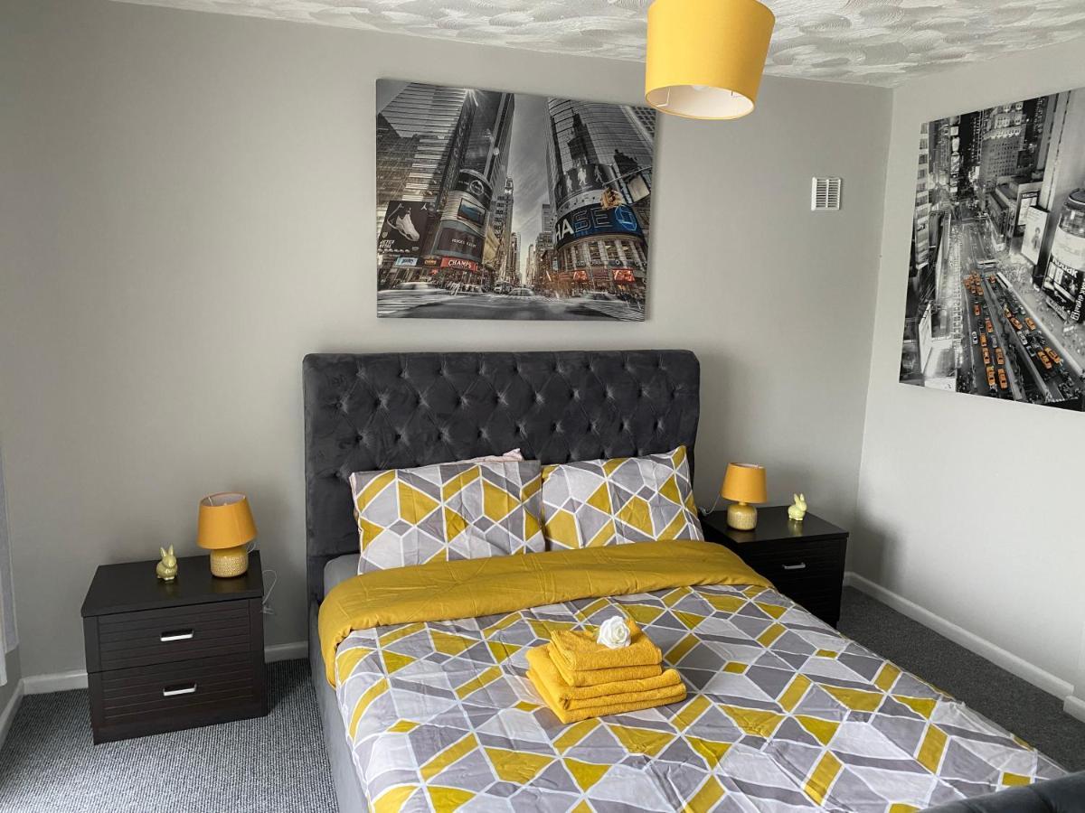 Solihull Apartment เบอร์มิงแฮม ภายนอก รูปภาพ