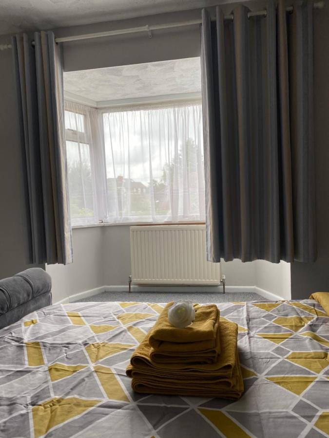 Solihull Apartment เบอร์มิงแฮม ภายนอก รูปภาพ